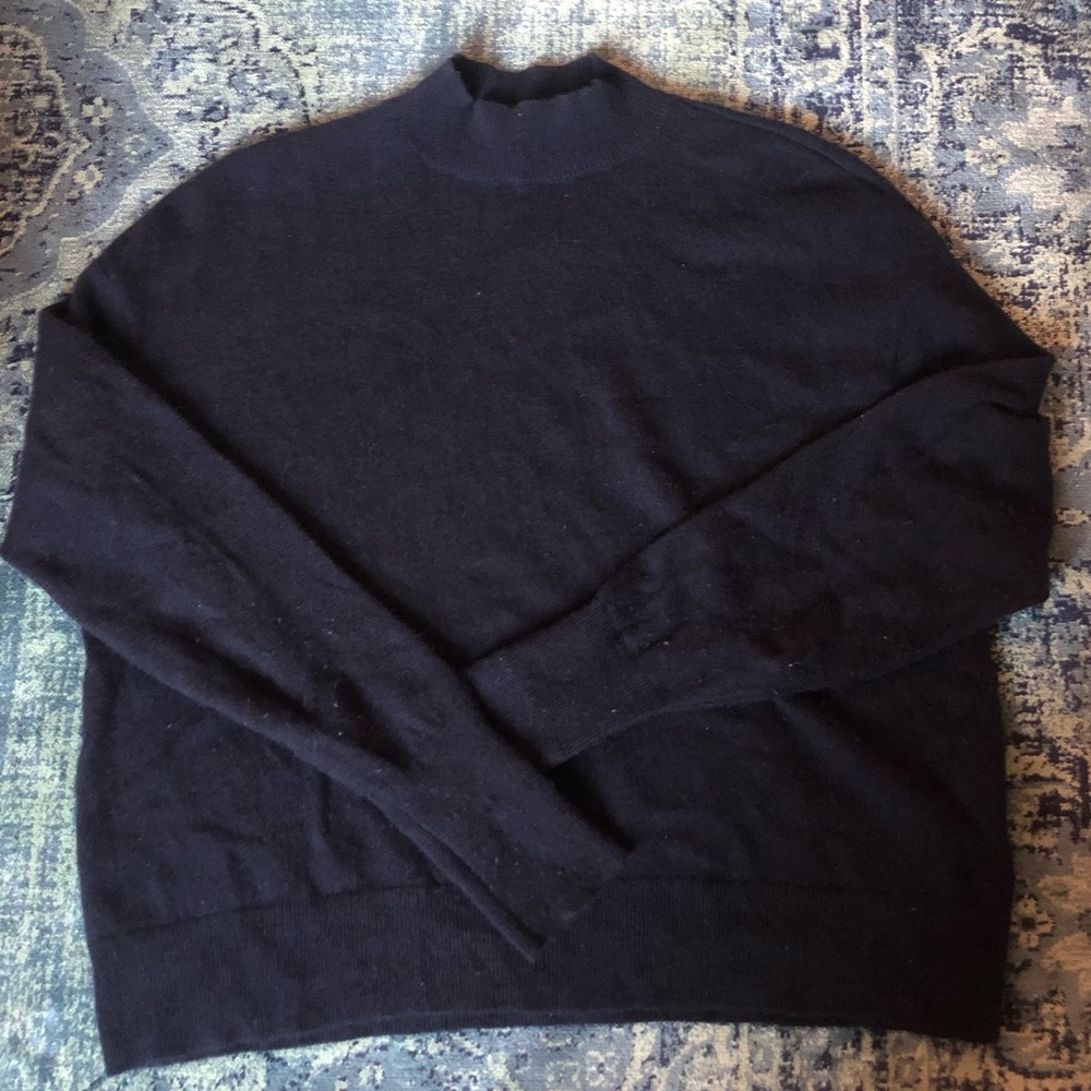 Everlane Cashmere Sweater Size M
